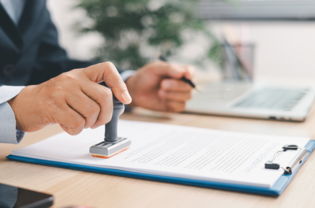 Rechtssichere Fassadenreinigung